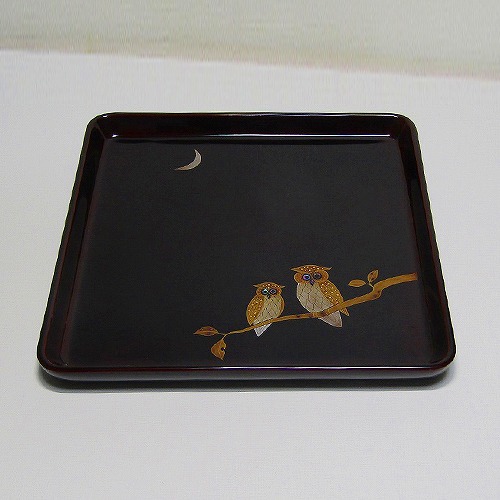 輪島塗 角盆 (中) -月にふくろうの蒔絵仕上げ- [内面黒タメ色/外面黒色