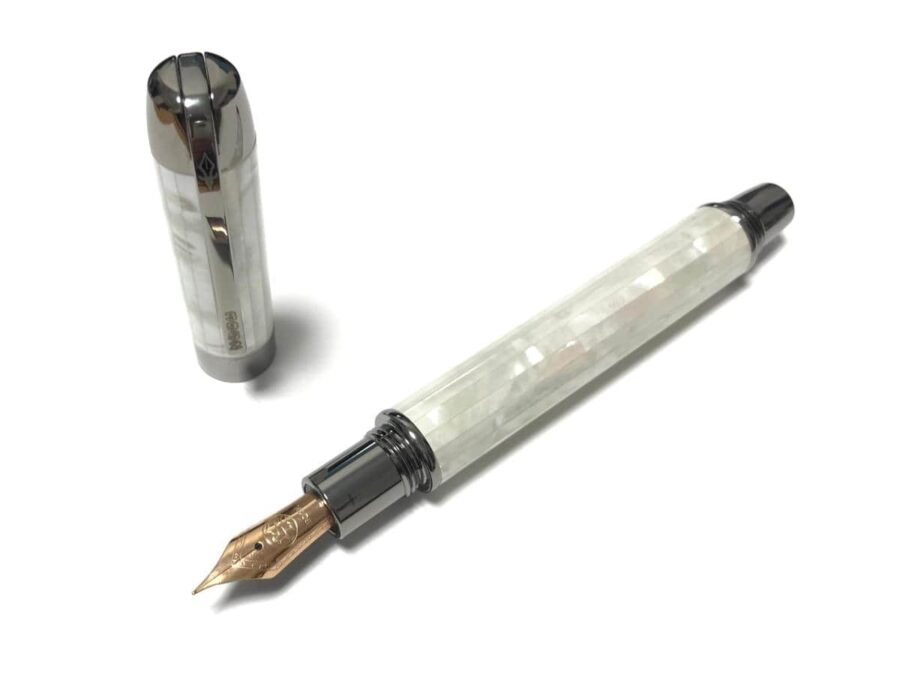 天然螺鈿 万年筆｜レビュー（3952ボンアルテック（台湾）｜万年筆）