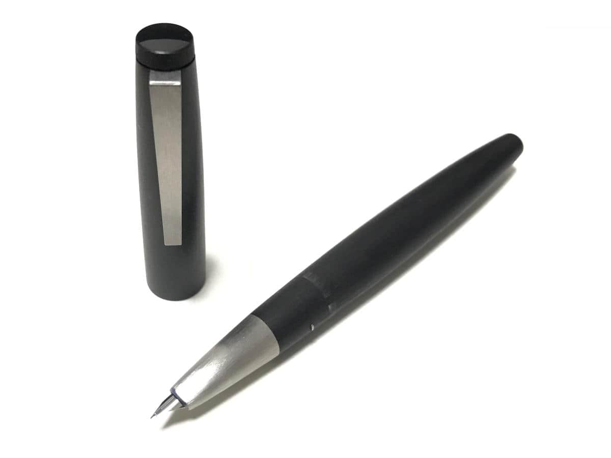lamy2000-top.jpg