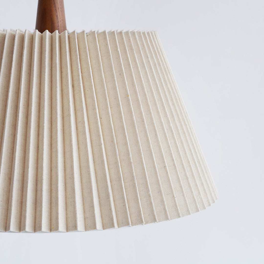 Fabric × Wood プリーツデザイン ペンダントライト – KANADEMONO