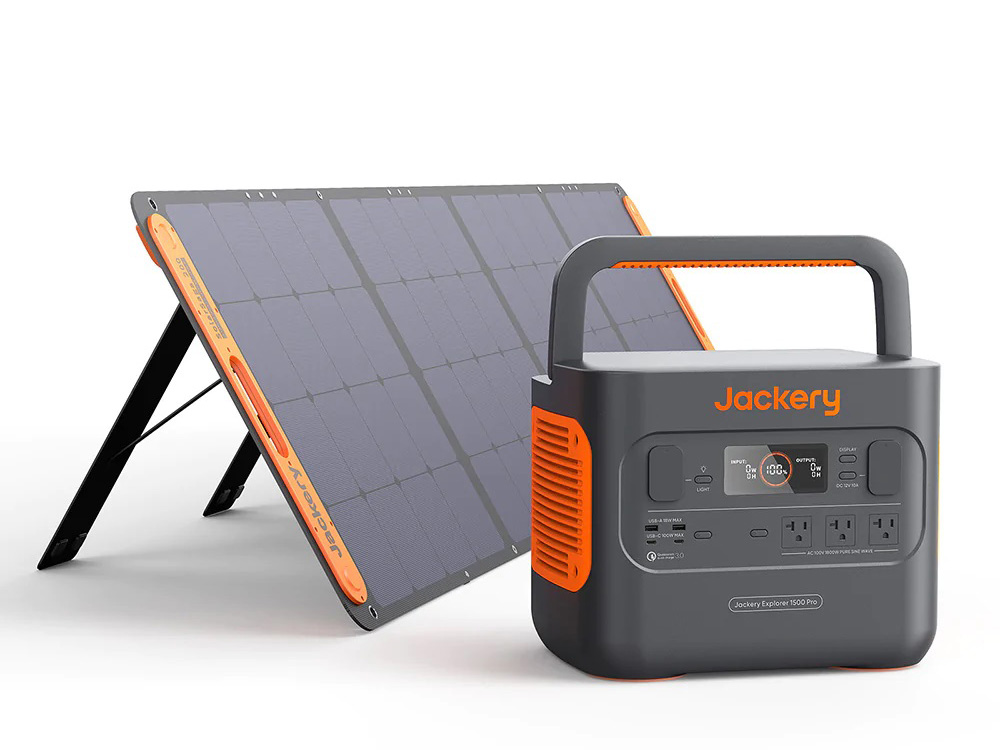 Jackery、高速充電1,512Whポータブル電源と太陽光パネルの家庭用発電