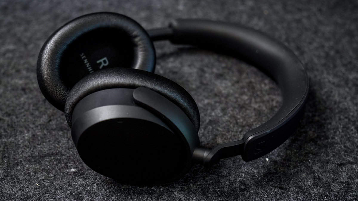 こっちでも良くね？ ゼンハイザー最新ミドルクラス ACCENTUM Wireless