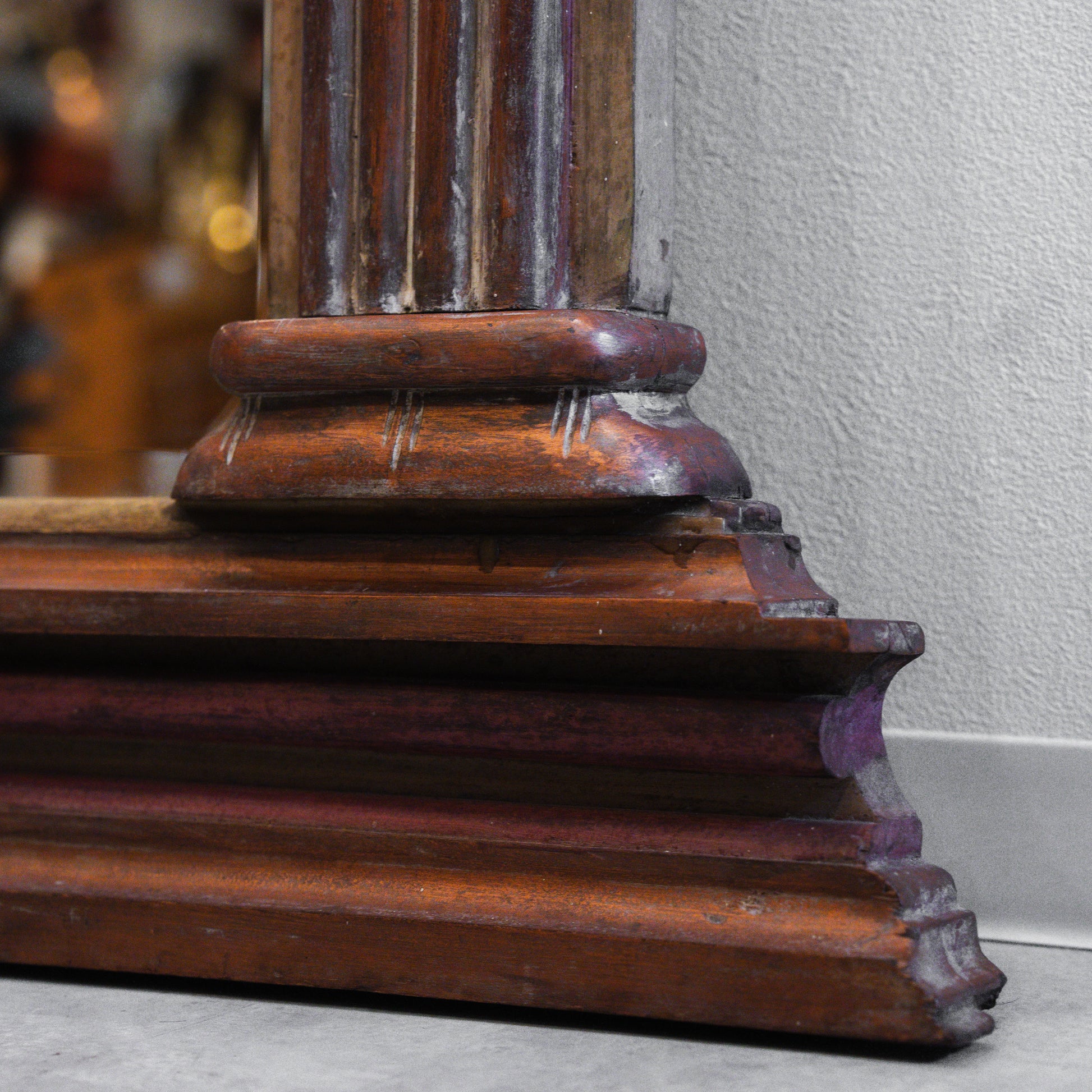 アンティーク調鏡 特大サイズ ギリシャ神殿風彫刻 – Gallery Cafe KAKERU