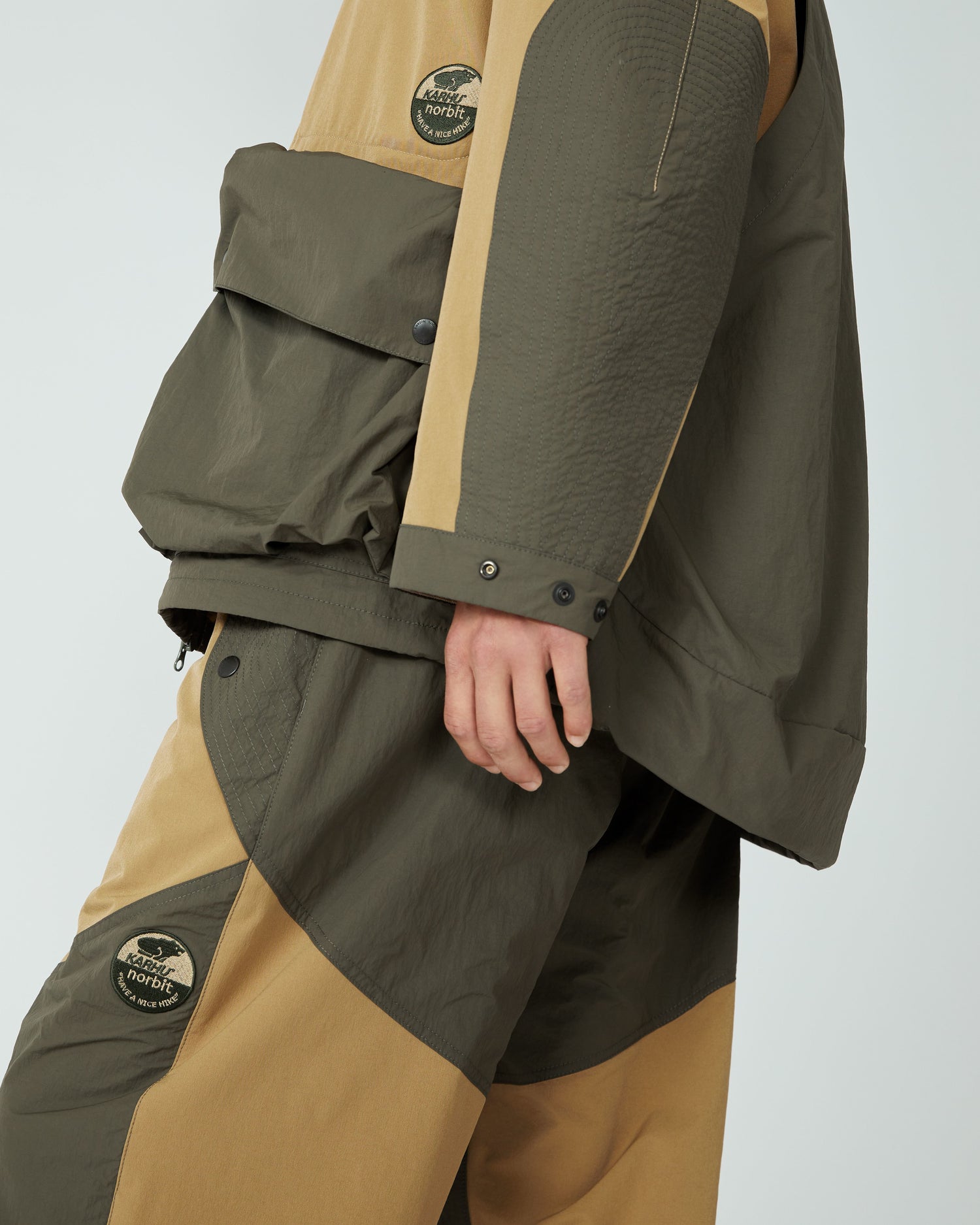 Karhu x norbit hike hoodie jacket - coyote – Karhu EU