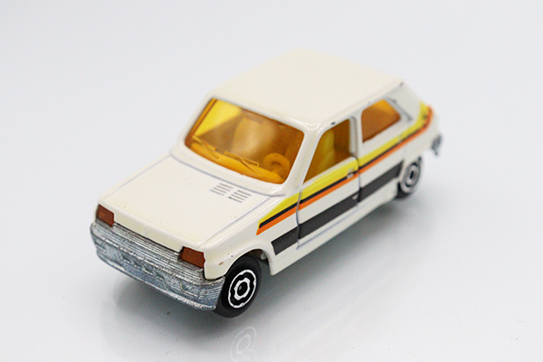 ミニカーショップ ケンボックス マジョレットルノー5 #5 ※1/51スケール