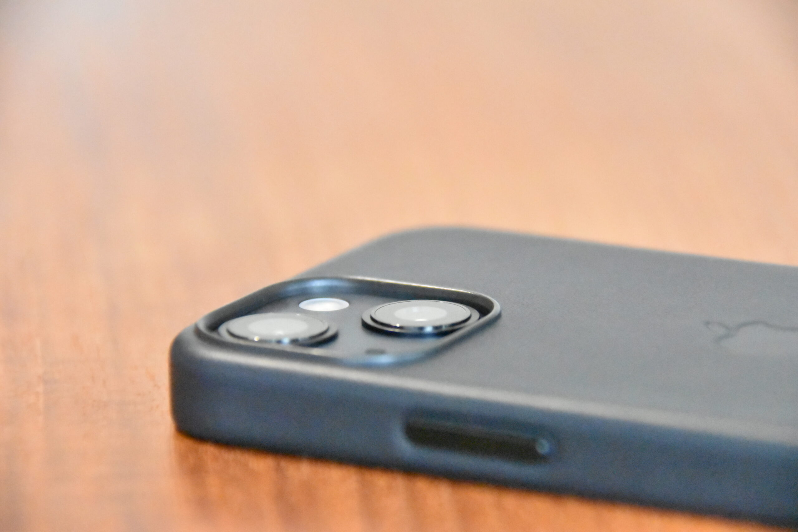 iPhone 13 mini アップル純正レザーケース ［ミッドナイト］レビュー！の巻