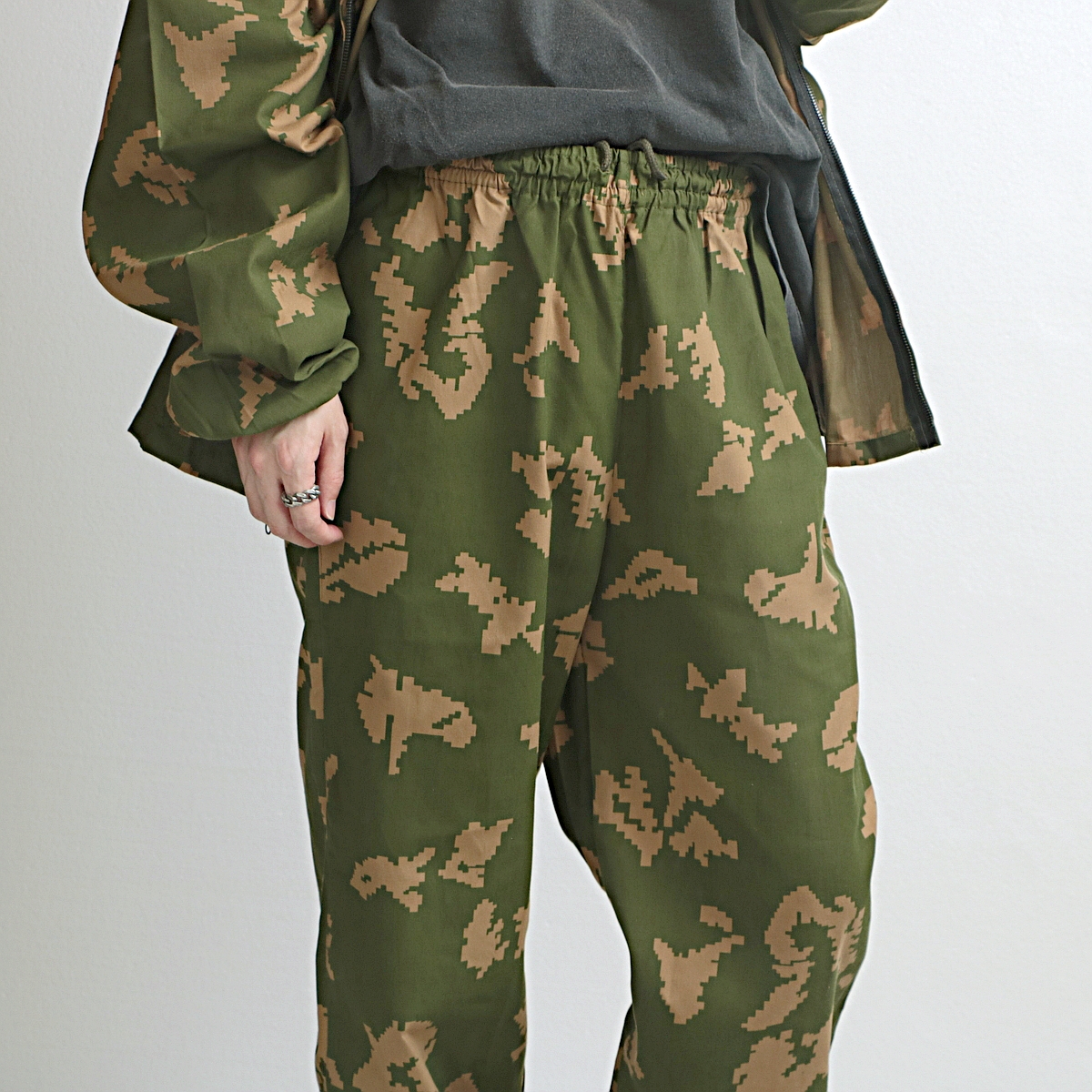 旧ソ連 ロシア軍 KLMK 迷彩 Berezka ジップ パーカー イージーパンツ