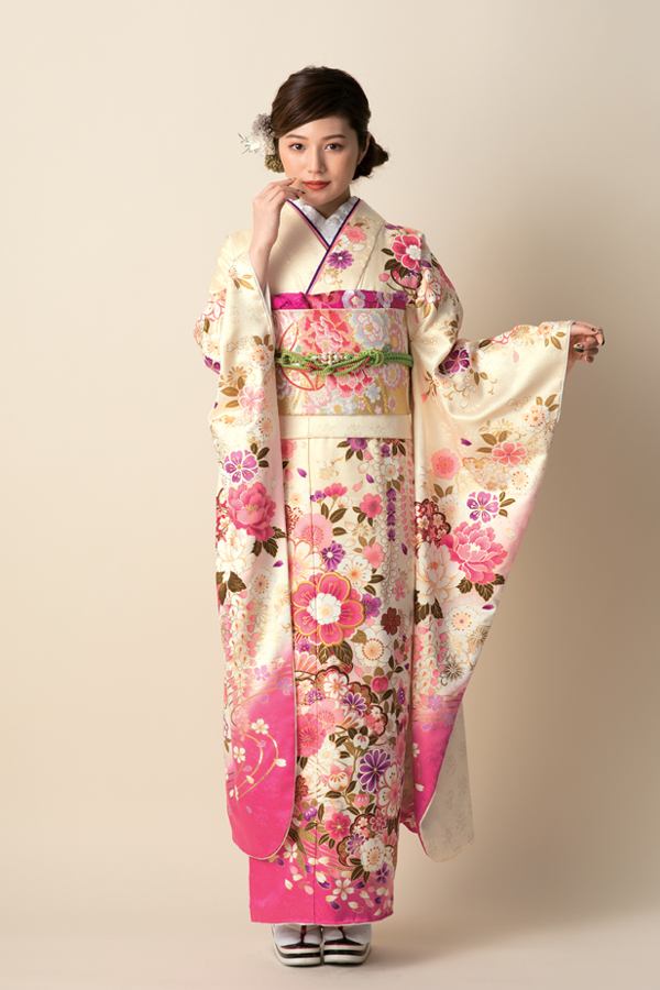 ピンク花柄振袖と黒金帯セット 楽天市場】【2026年成人式 1