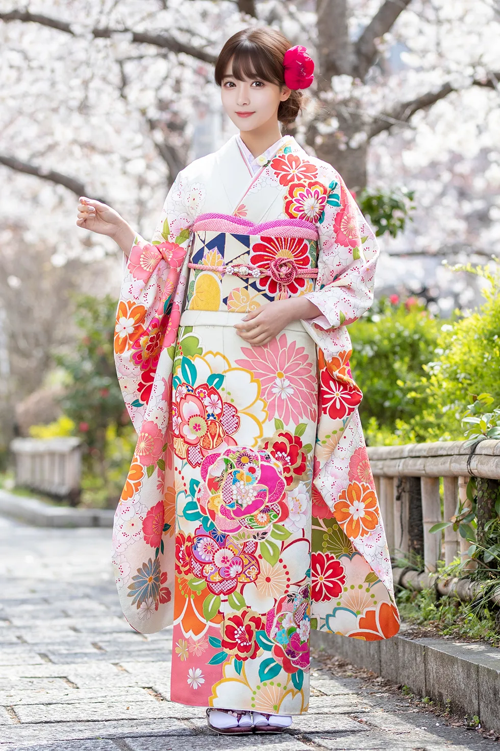 白地ピンク牡丹と桜［FS0954］ - 成人式振袖レンタル・販売のふりそで