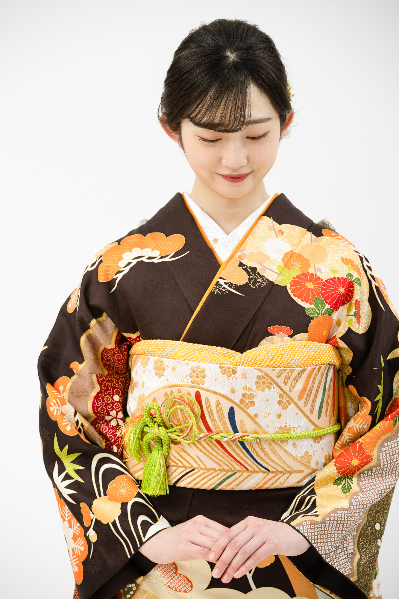 振袖フルセット 手描き友禅 成人式振袖 振袖 裄丈68 コシノブランド 焦茶色