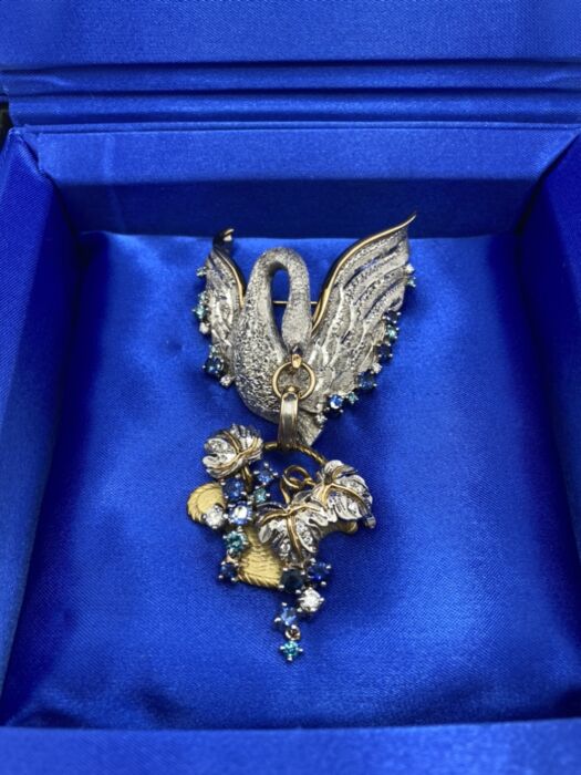 う*ん様 K18/Pt900コンビ デザインブローチ う*ん様 K18/Pt900コンビ