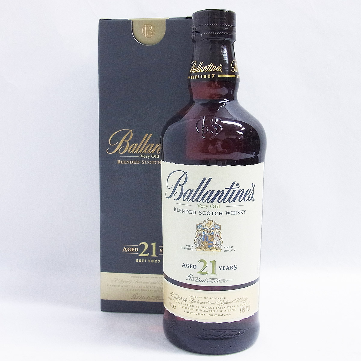 ブレンデッドウイスキー バランタイン 21年 ベリーオールド 700ml 重量