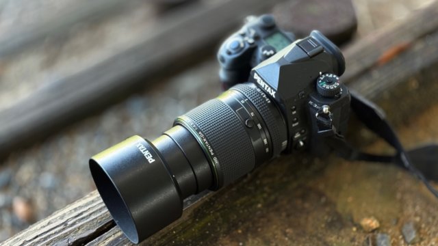 一眼レフカメラNikon FE 43-86mmレンズ付き 。モータードライブ。 一眼