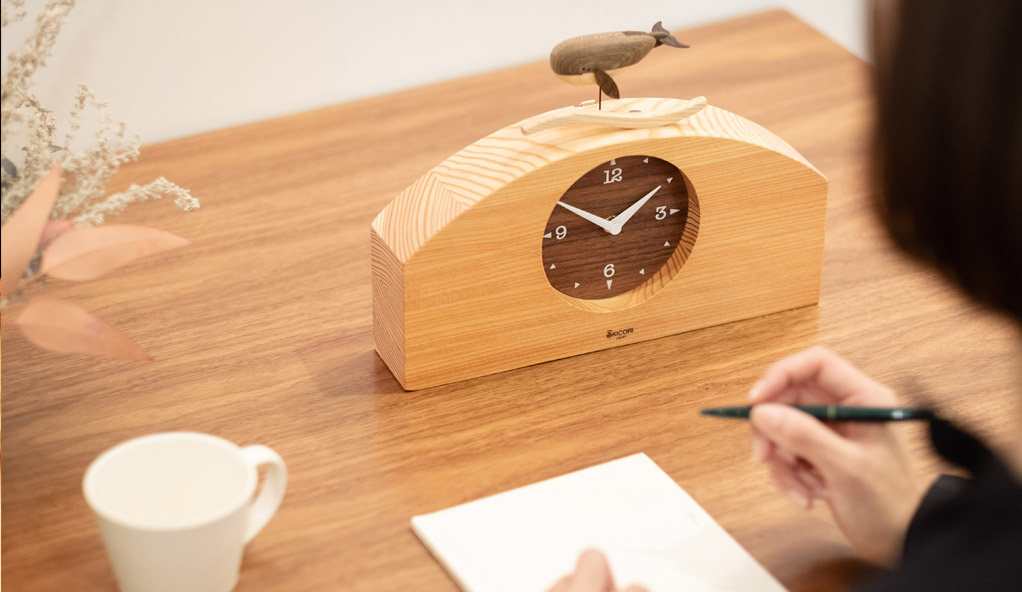 KICORI ネコ 置時計 KICORI ネコとクジラの時計 木の時計 プレゼント