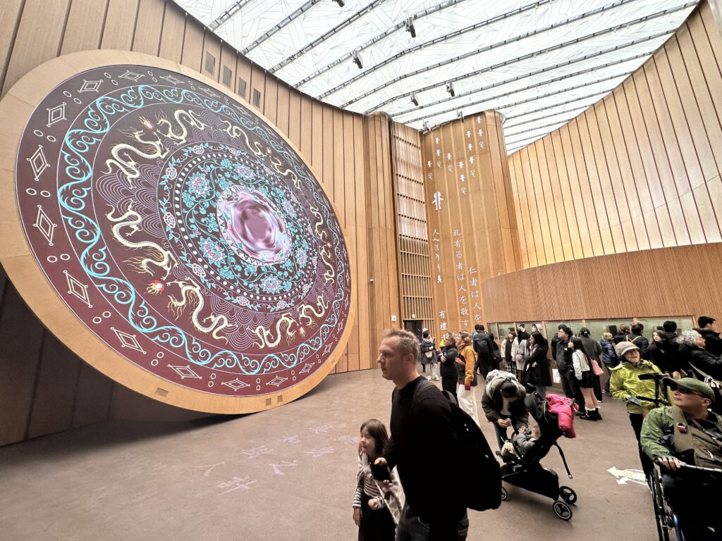 大阪・関西万博2025】目玉は「月の裏側の砂」中国パビリオン入館体験記