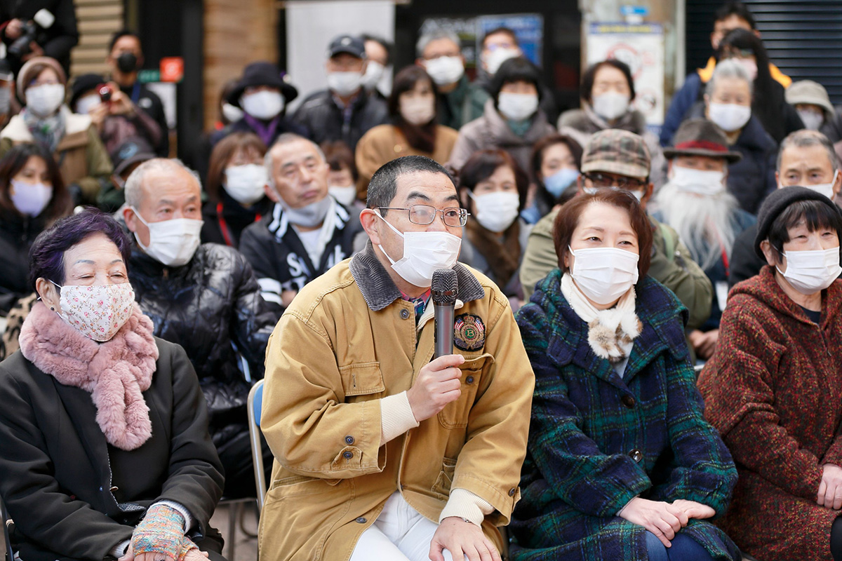 今日のことは今日で忘れる」中村玉緒さんミニトークショーを黒崎商店街