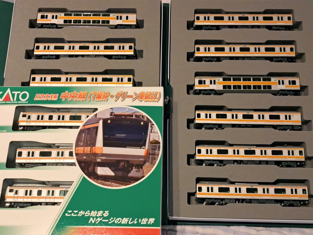 Nゲージ】KATO・グリーン車付きの中央快速線E233系を導入！🍀 | 東京