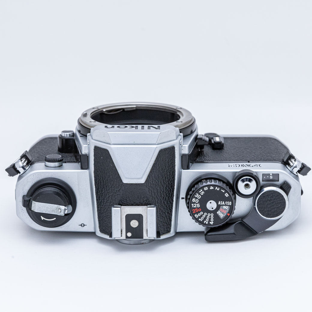 Nikon NEW FM2 レンズ付