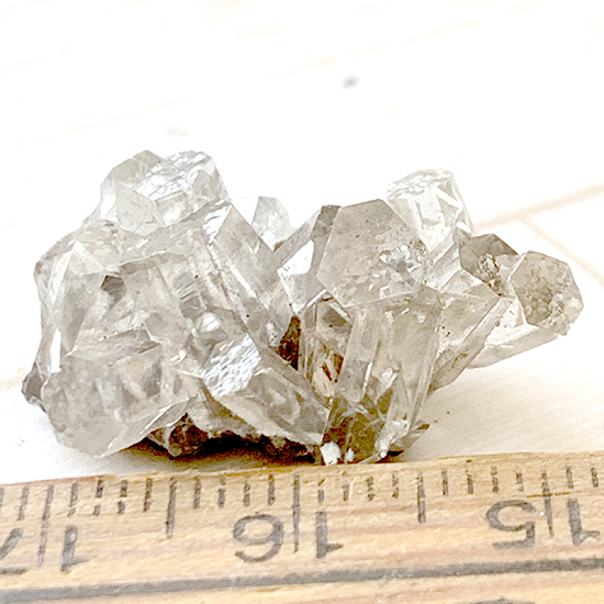 六角柱結晶の方解石 8月 C～F – きらら舎