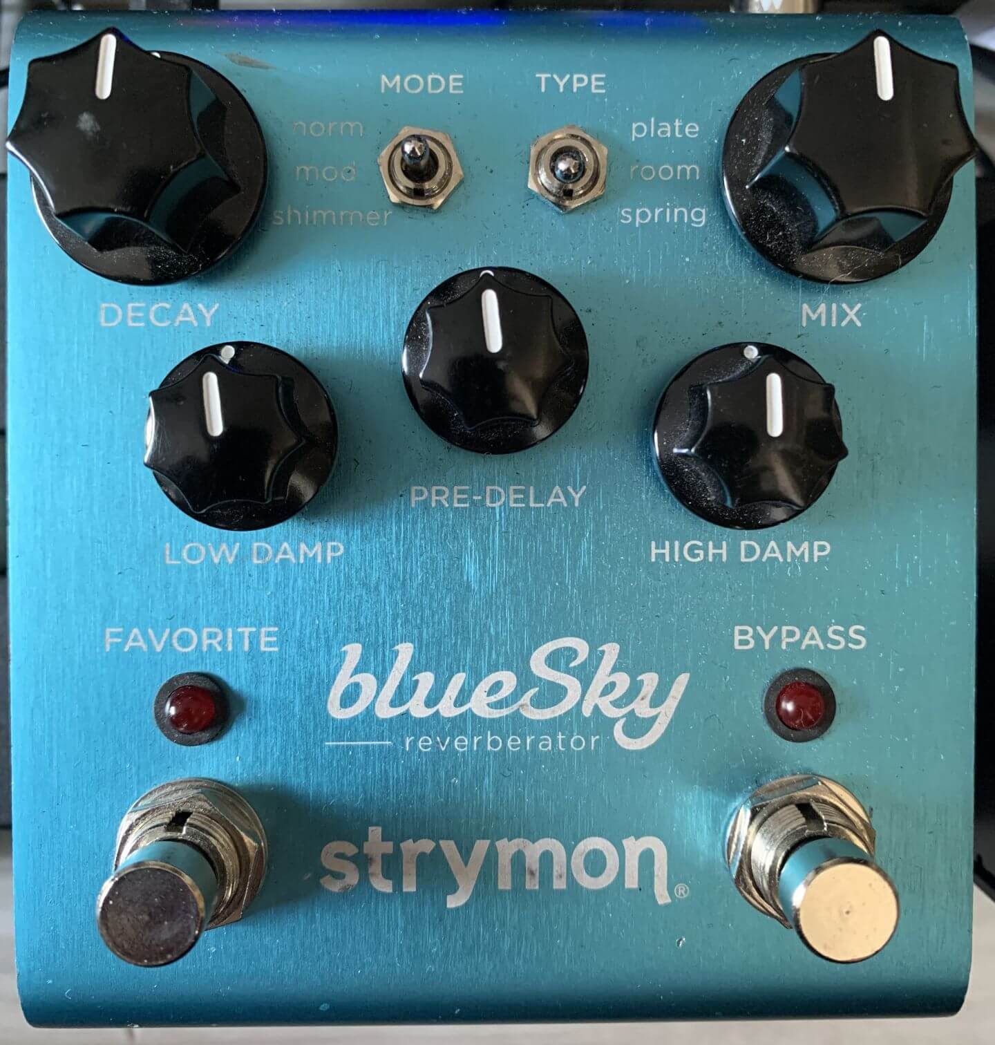 シマーの走り】Strymon BlueSky Reverb レビュー│機材沼へラストダイブ