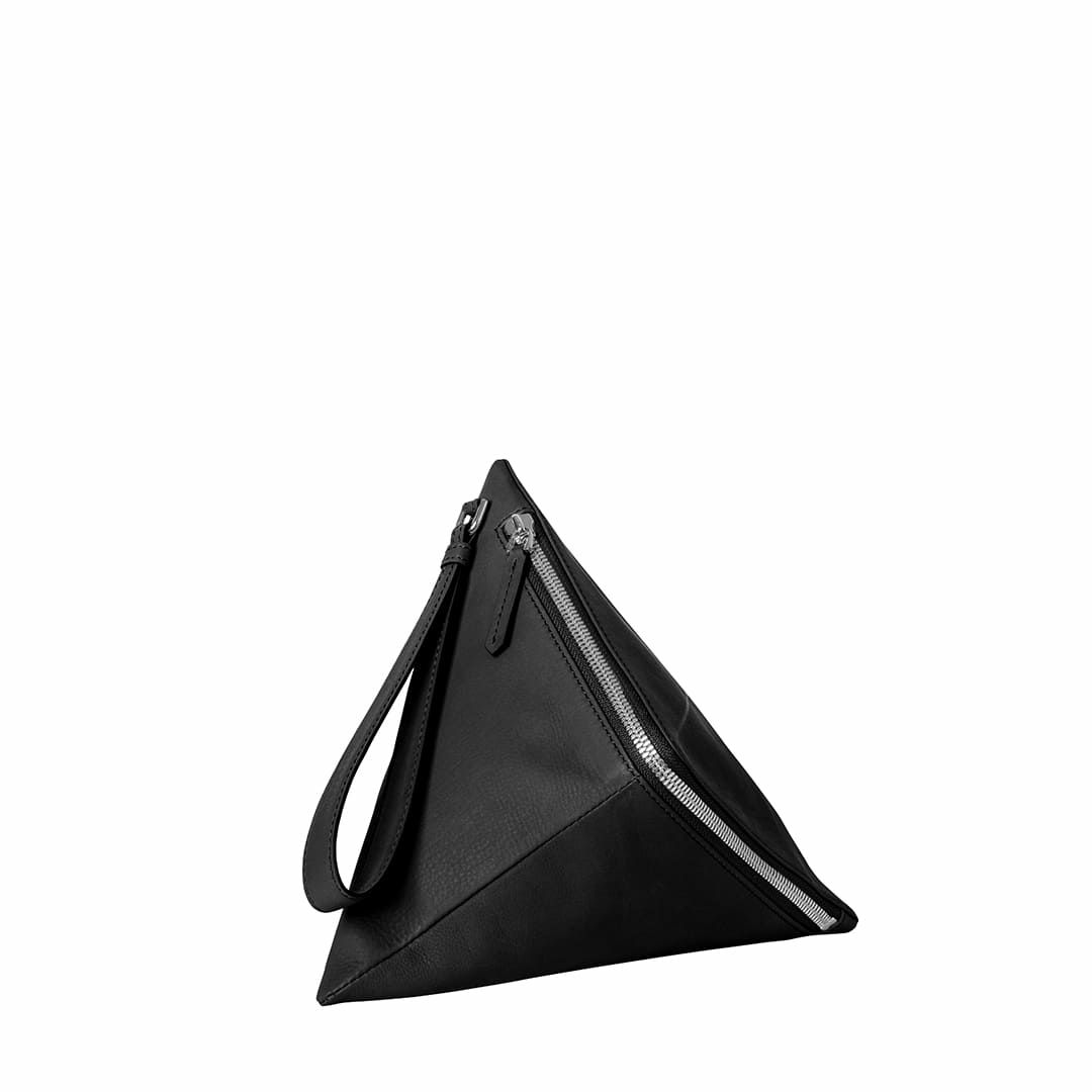 カーフレザー 三角ポーチ | BC-TP | エルゴポック公式オンラインストア