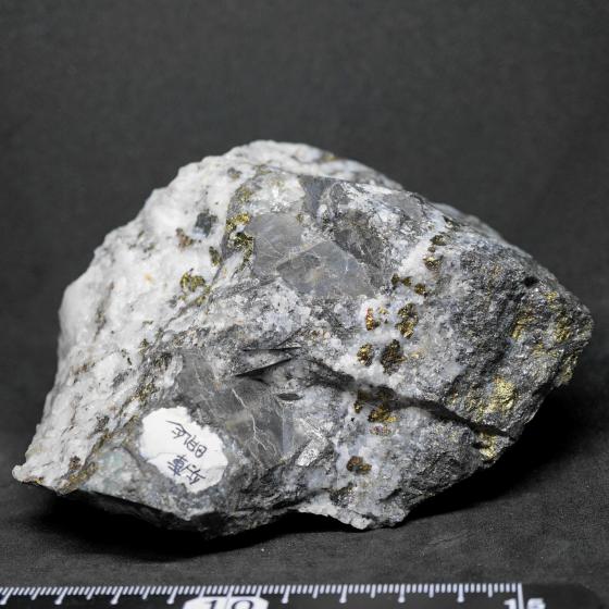 珍品！エッグインオパール29.64ct磨き石/鉱物標本 【公式通販】