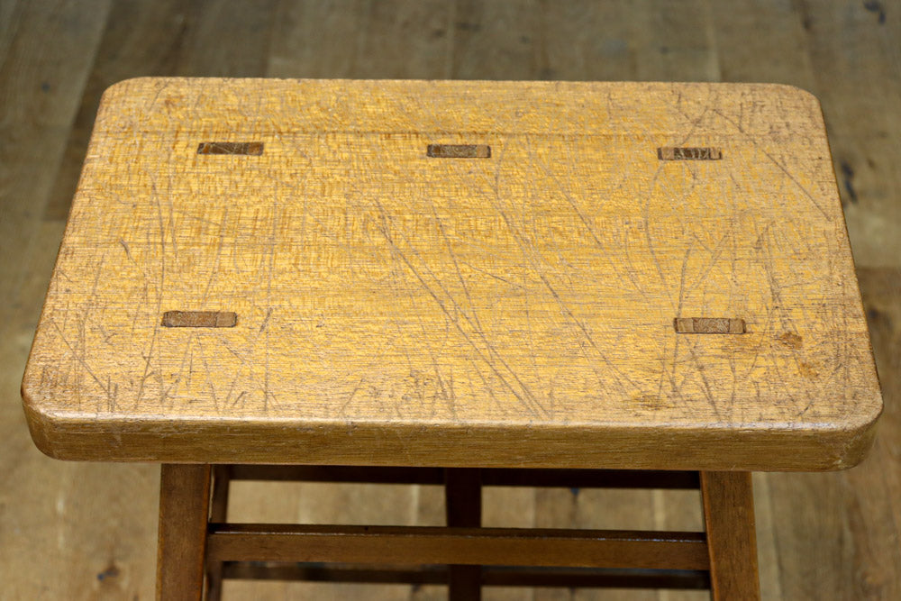 やぐら組みが見事な木地色の庄内踏み台 DC7852 – 古福庵 [ KOFUKUAN
