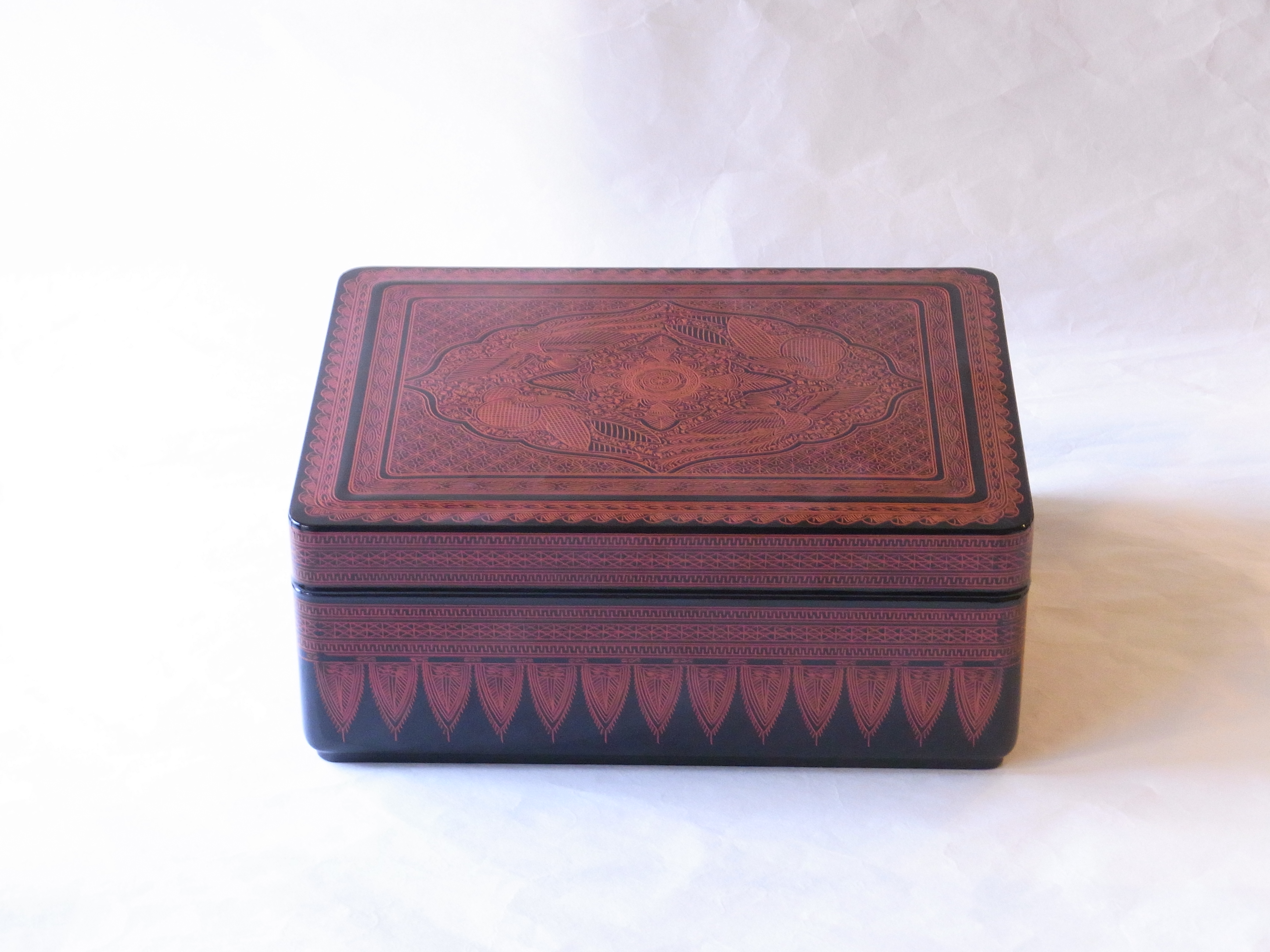 小林漆陶 映える器ギャラリー 岐阜市| 日本一の漆陶器 茶道具の品揃え