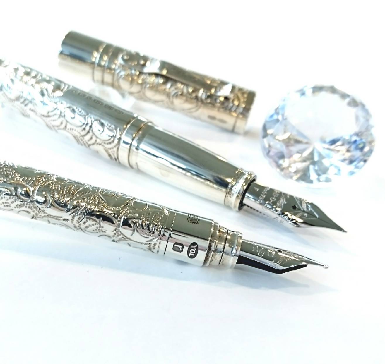 希少♪】 ヤード・オ・レッド YARD・O・LED 万年筆 パールアストリア