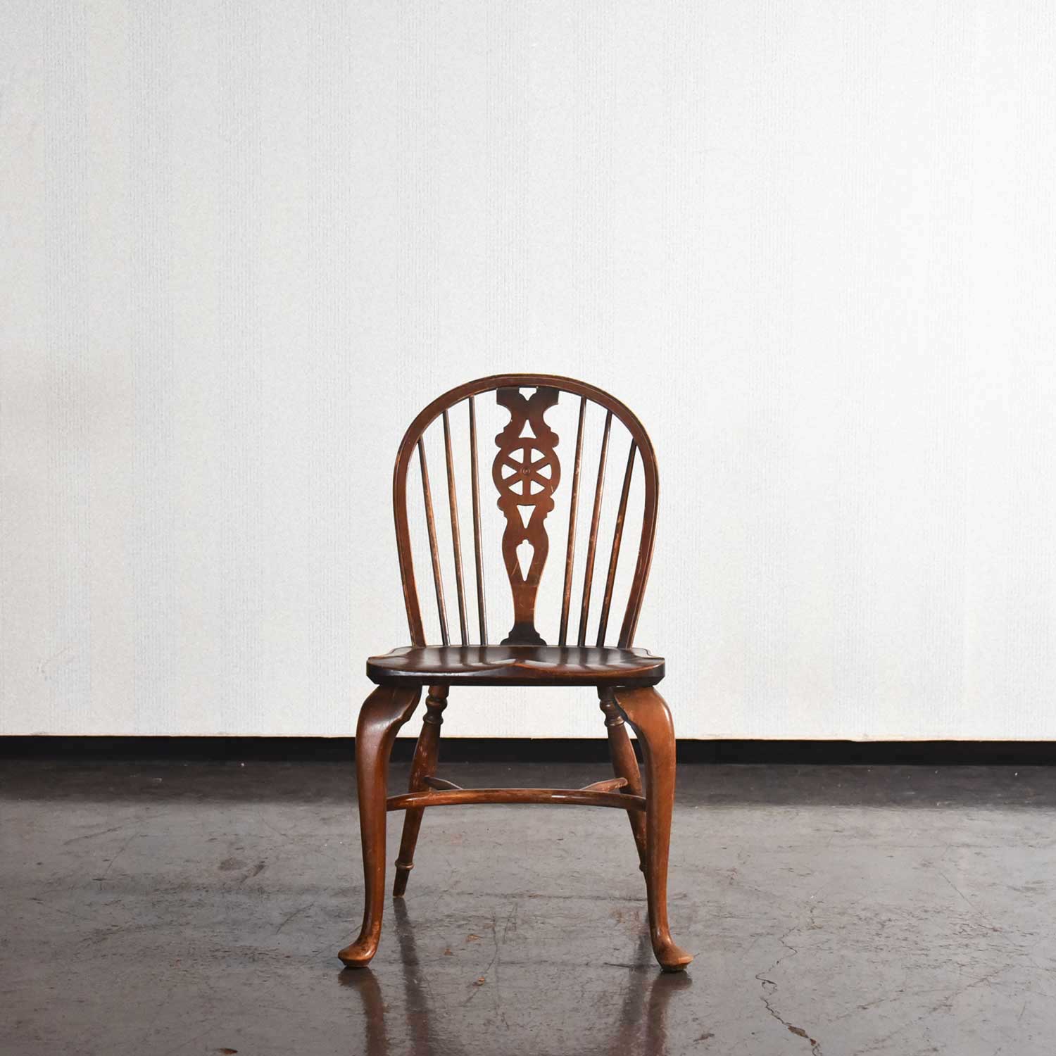 英国アンティーク木製ホイールバックチェア/ダイニングイス椅子(84-232-3)