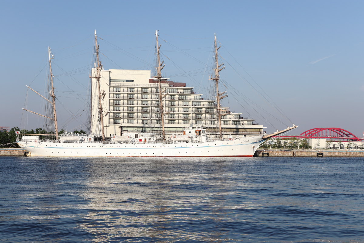 神戸風景海王丸 神戸に入港した練習帆船「海王丸」【写真・動画 2018年7月
