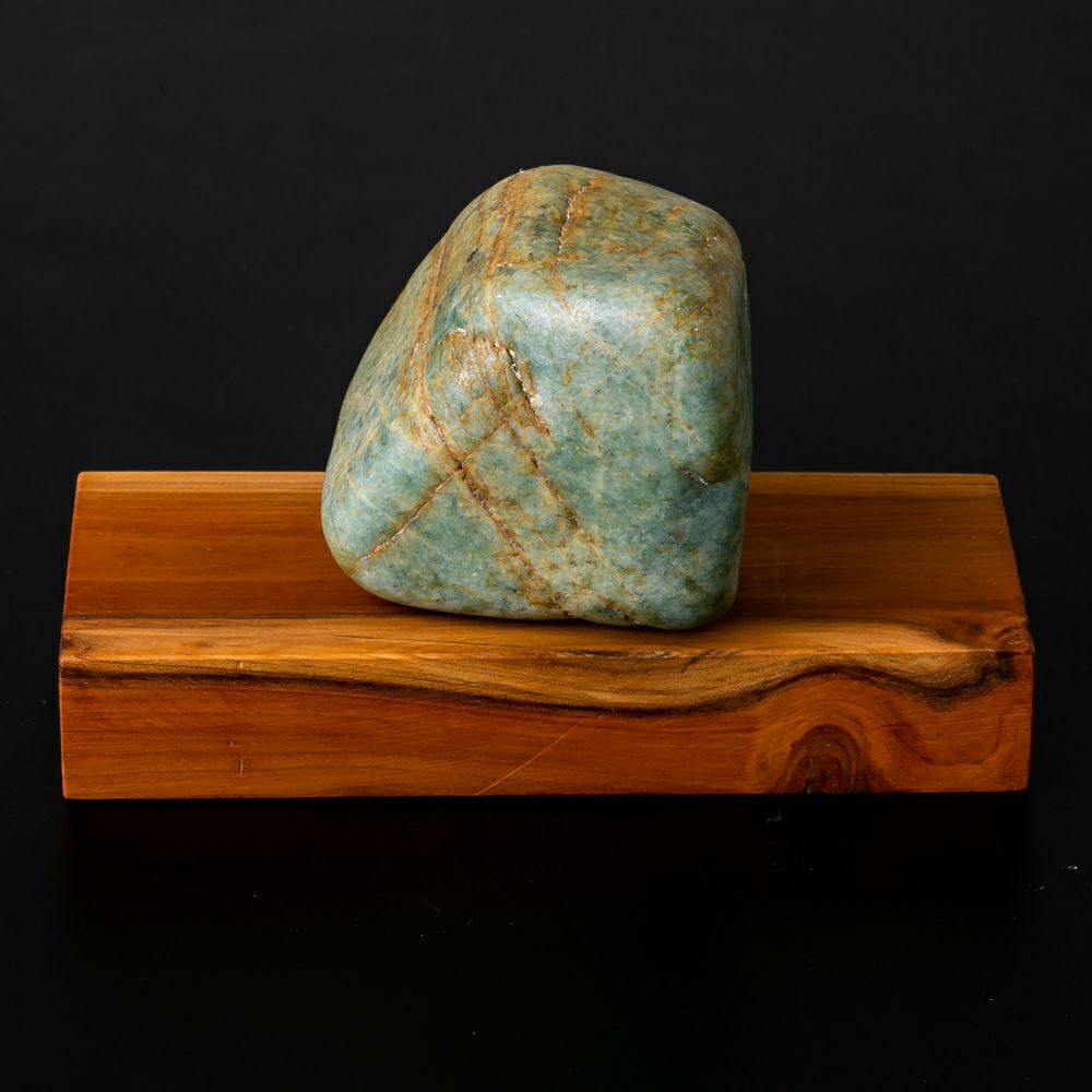 青緑色・730g】（高品質青/濃緑色ヒスイ）糸魚川天然翡翠原石 | 糸魚川