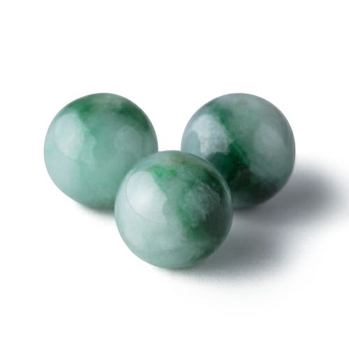 糸魚川翡翠勾玉・ブレスレット・指輪の専門店｜《公式》糸魚川翡翠工房