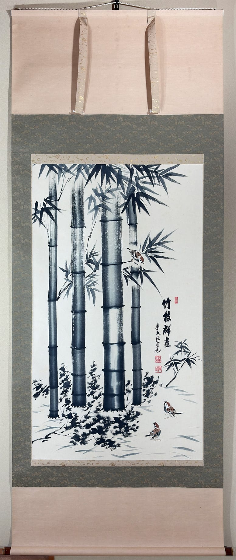 掛け軸 川島光映 旭日飛鶴 絹本 希少 軸装 茶道具 掛軸 美品 です