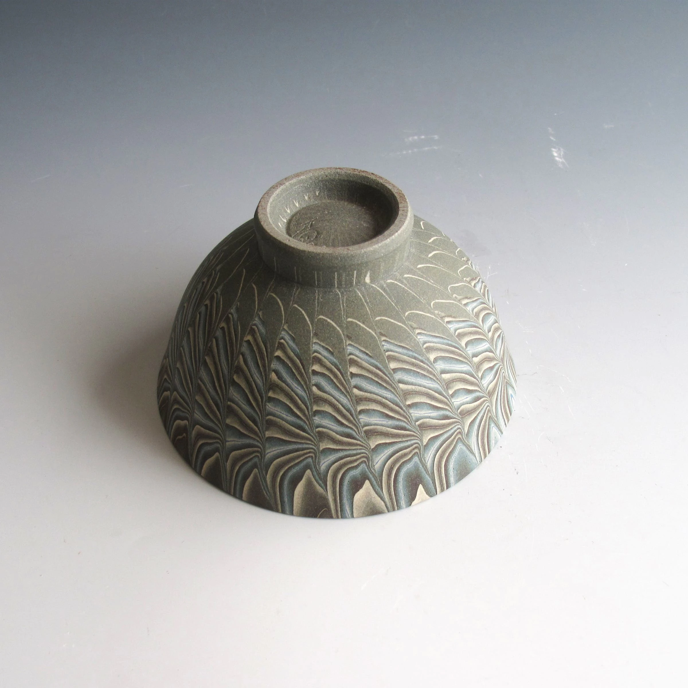 NO561 尾形香三夫 練上陶芸 花瓶(壺型) 銘有り NO561 尾形香三夫 練上