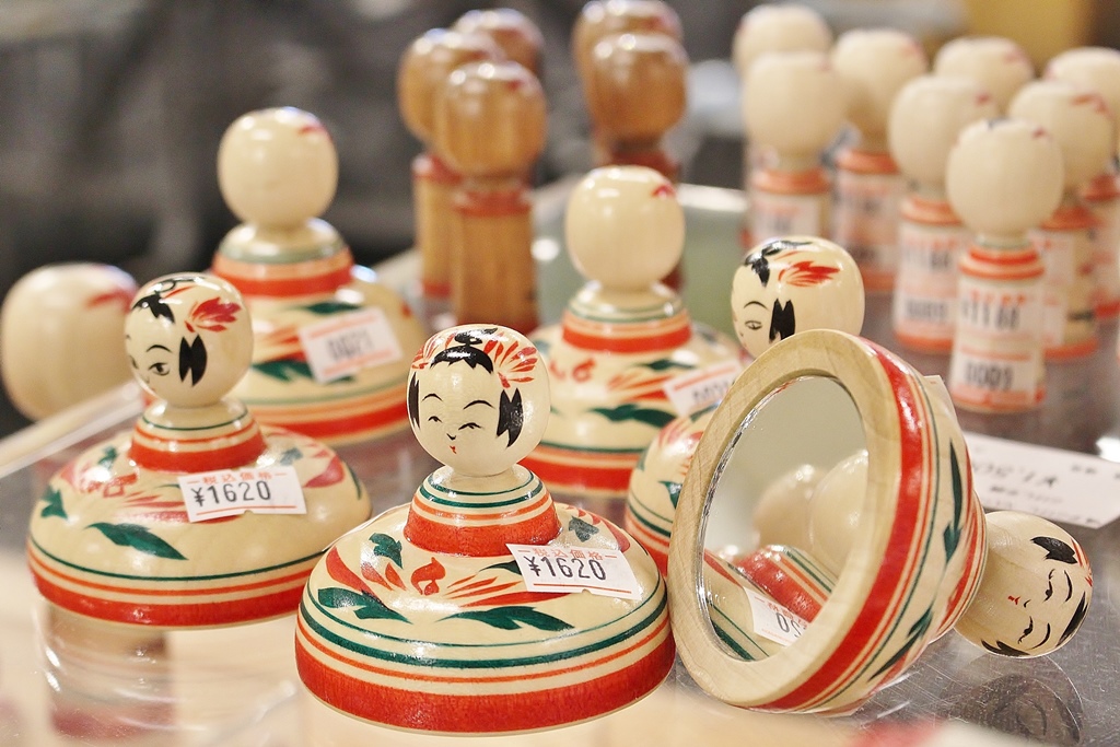 匠を訪ねて～鳴子こけし 伝統を守り新しい発想をし続ける | Japan