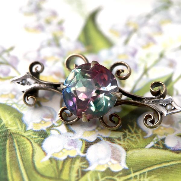 アンティーク 虹色 初期ストライプ アイリスガラスのブローチ