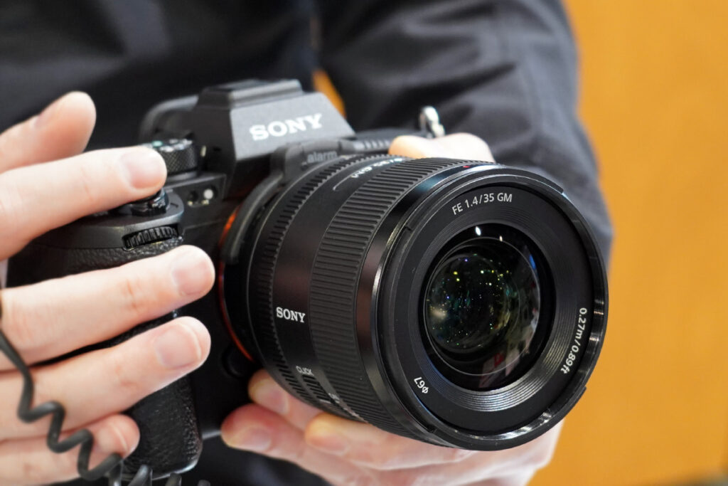 レンズ(単焦点) SEL35FE14GM レンズ(単焦点) SEL35FE14GM レビュー