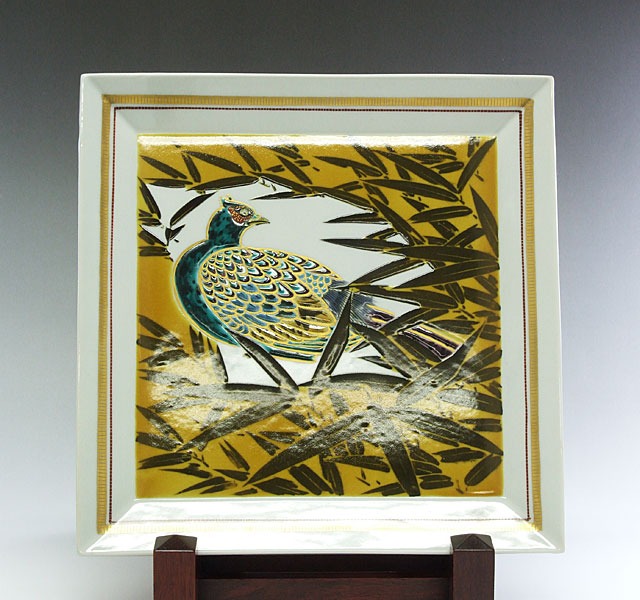 期間限定☆九谷焼☆金彩色絵☆飾り皿☆富貴長春☆花蝶松吉祥☆32cm大皿