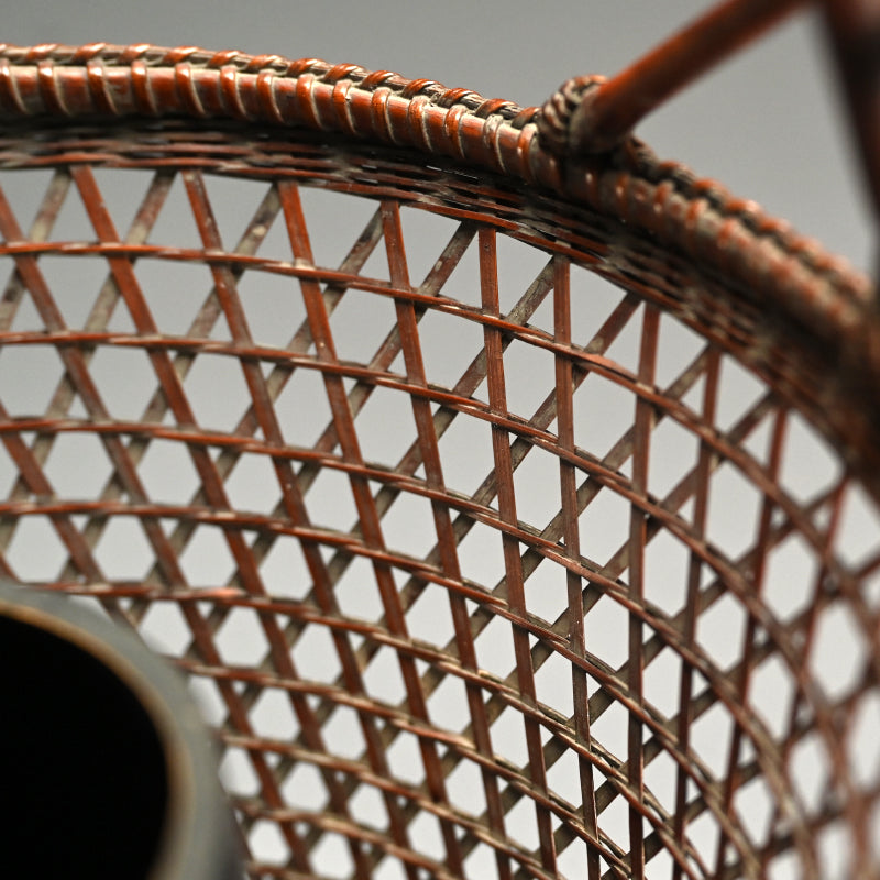 竹花籠 ー竹龍斎「花籃」 / 山本竹龍斎 – Kura Monzen Gallery