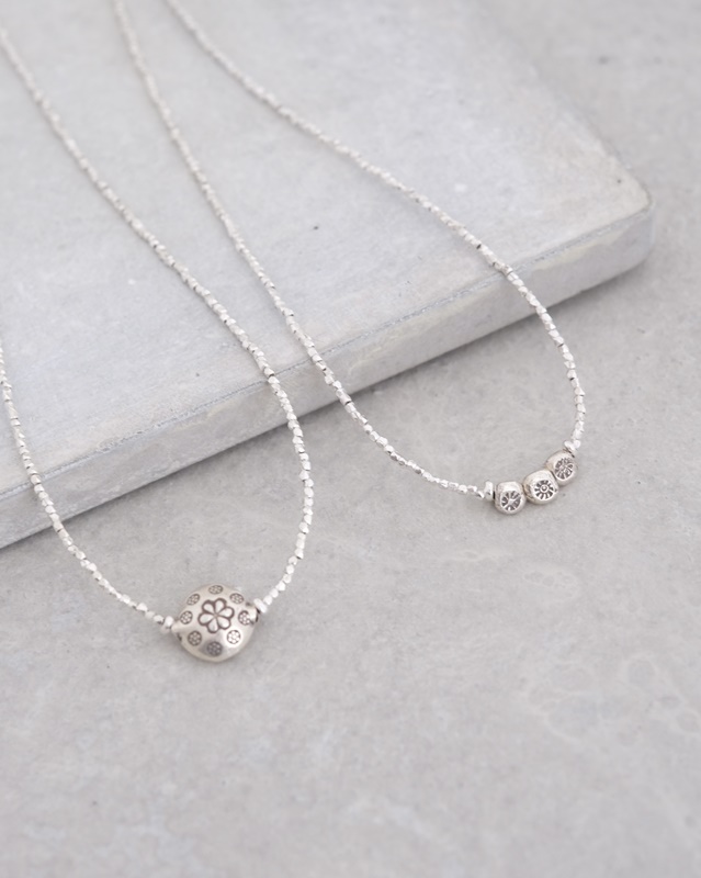 カレンシルバーと天然石のアクセサリー | 暮らしとおしゃれの編集室