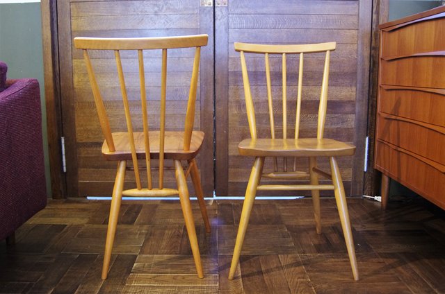 イギリスの愛らしい椅子といえば“アーコール”！ その魅力を吉祥寺の