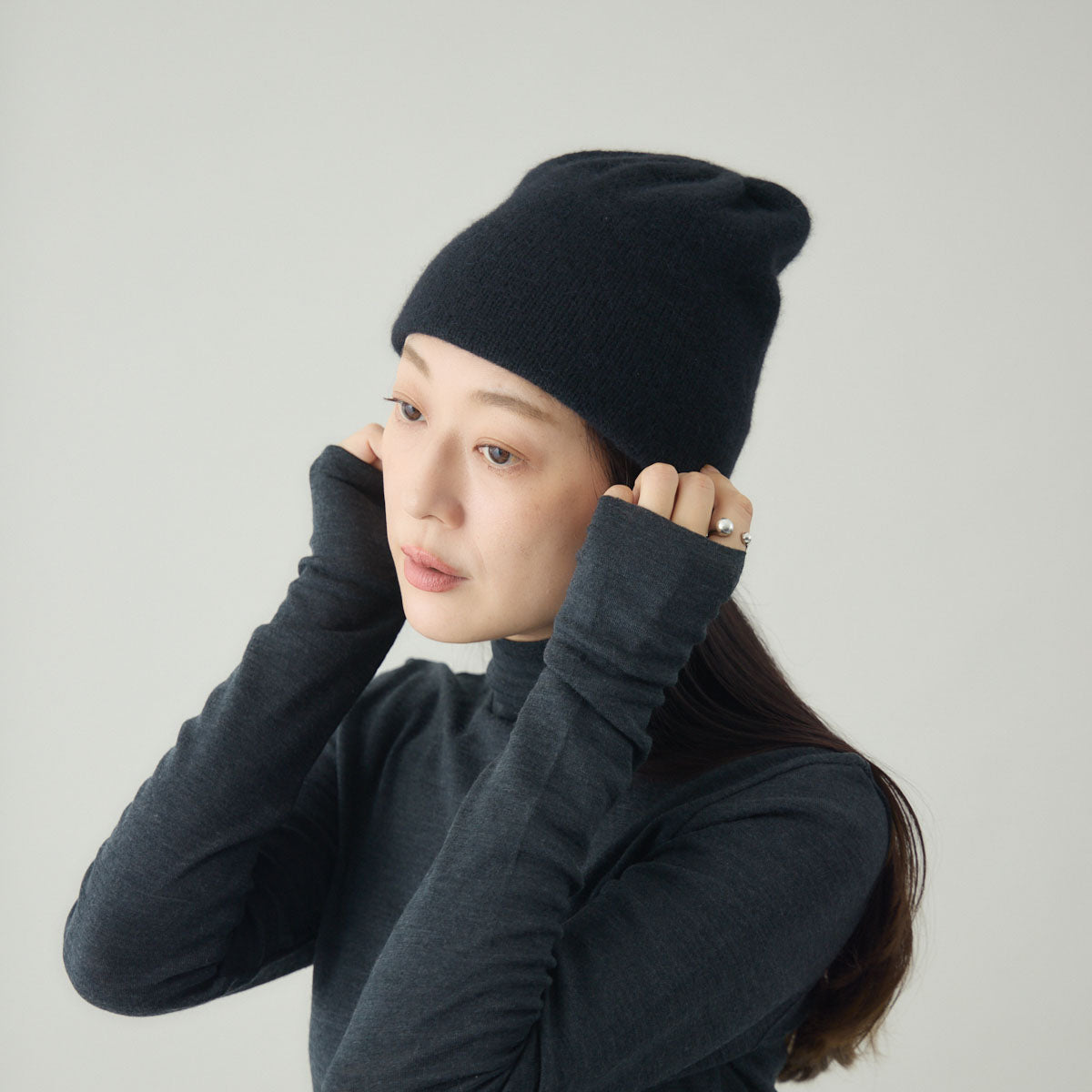 ベビーアルパカ混ニット帽｜ビーニー kuros'別注色 日本製 – kuros.style
