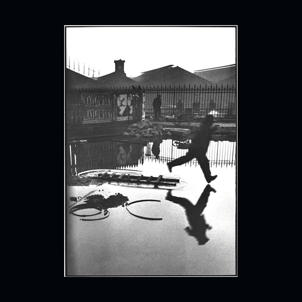 驚異の美」を捉える写真家ブレッソン一瞬へのまなざし｜THE KYOTO