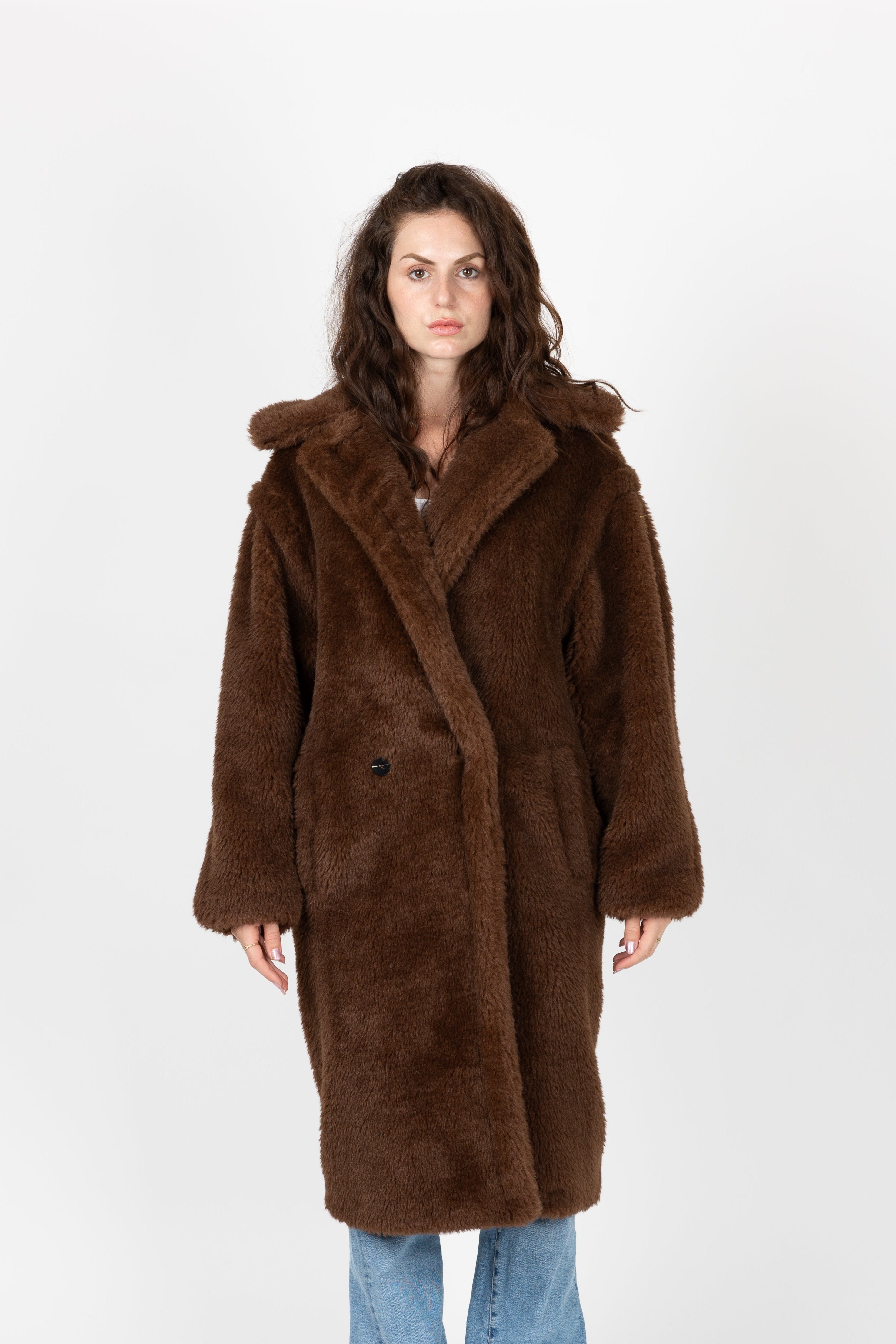 LONG OVERSIZED FAUX FUR SHEEP COAT – K-ZELL PARIS