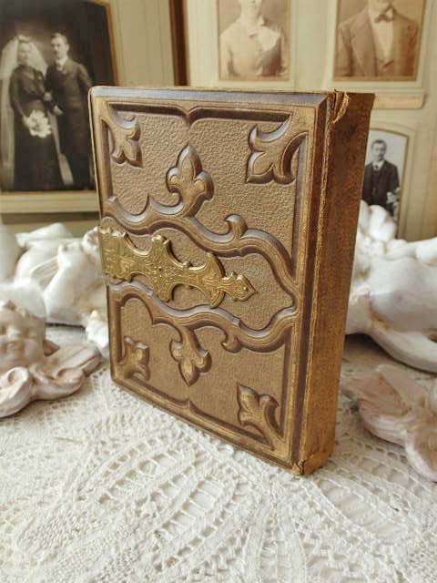エンボス革金属パーツ装飾ミニフォトアルバム】【19世紀末】イギリス