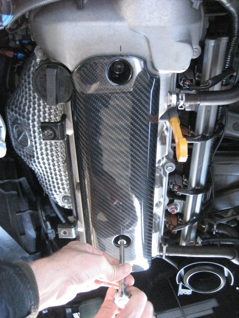 JWRC CUSTOM カーボンプラグカバー SWIFT SPORT ZC32S用 – ラ・アン