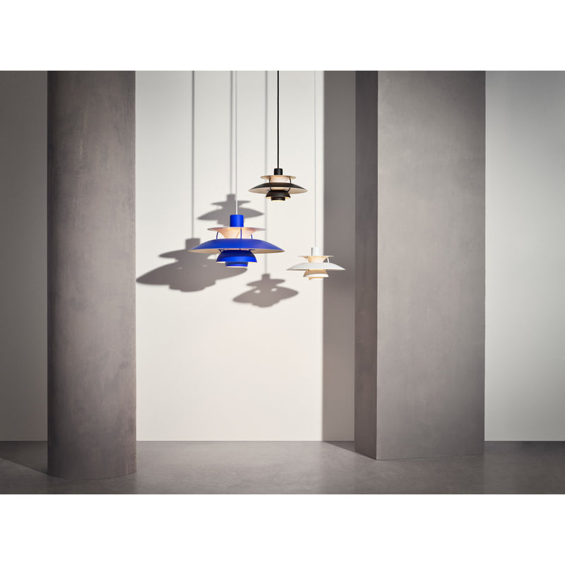 PH5 / モノクローム・ホワイト ペンダントライト Louis Poulsen ルイス