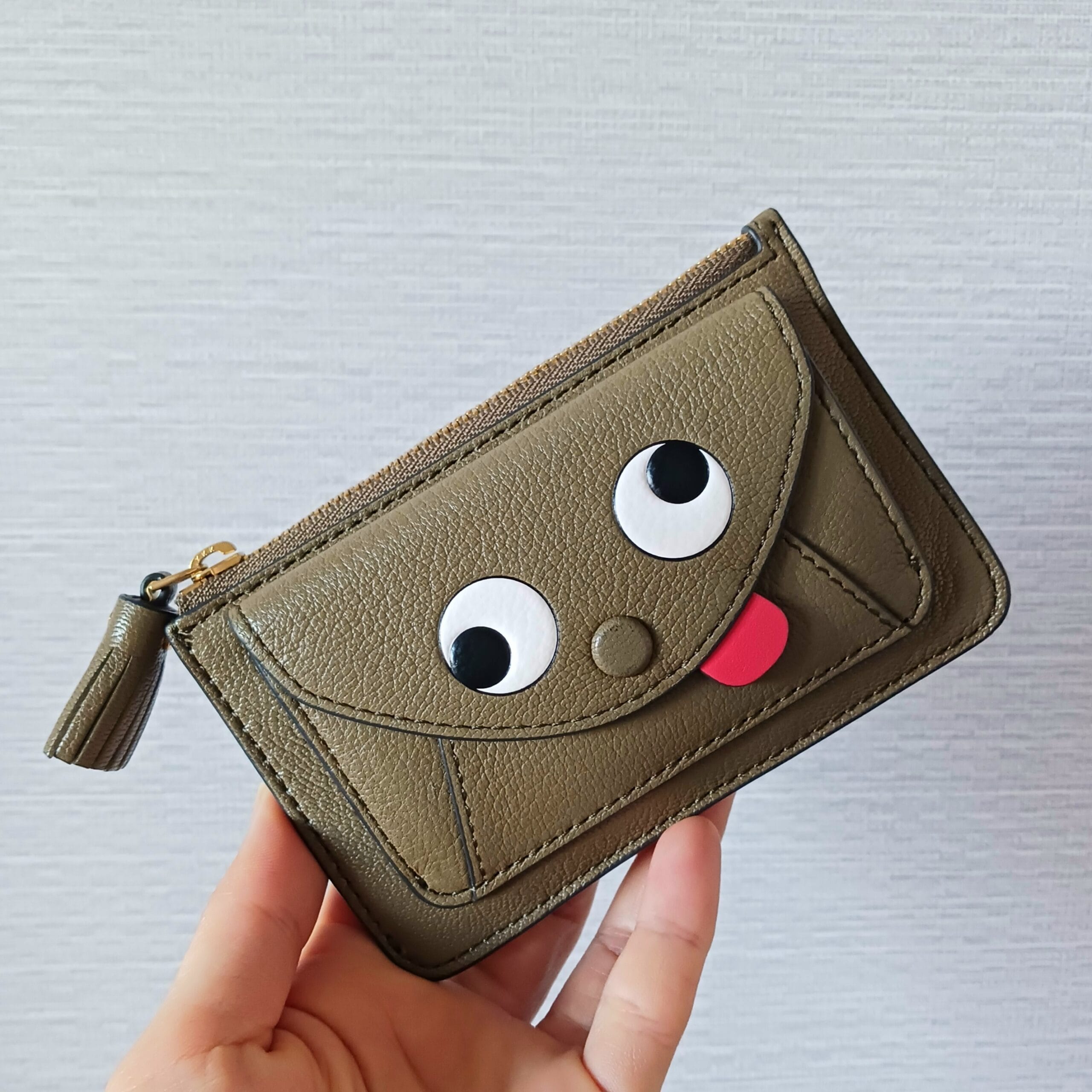 アニヤ・ハインドマーチ/ANYA HINDMARCH 】笑顔になれる愛用ミニ財布