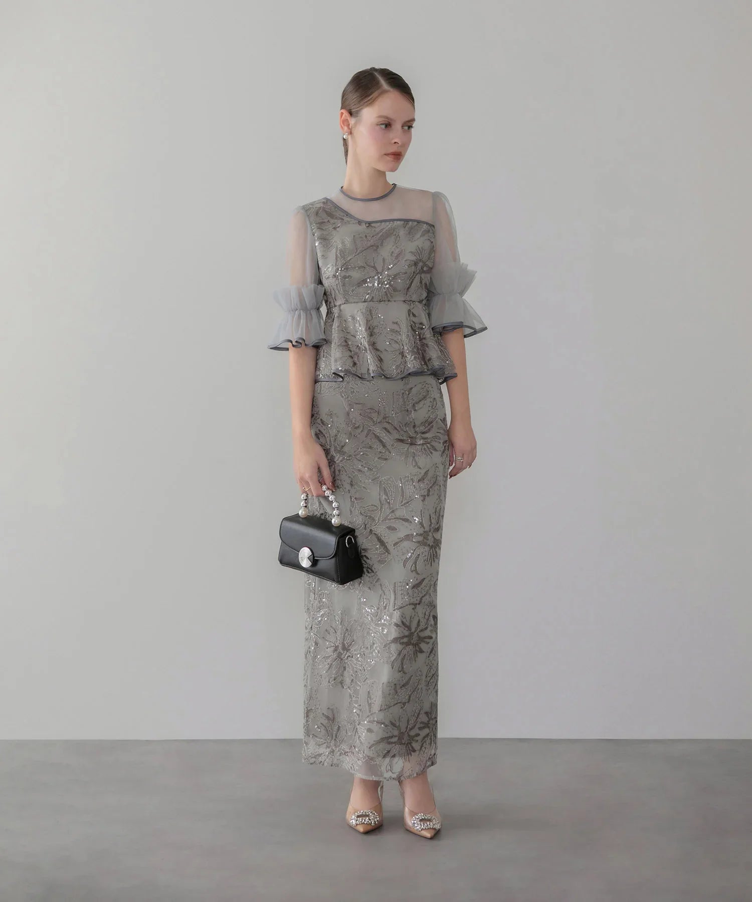 アシンメトリーシアーフラワースパンコールフリルチュール